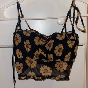 Gilly Hicks Crop top